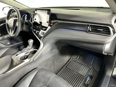 Used 2022 Toyota Camry XLE image 66
