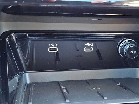 New 2025 Audi Q5 Premium image 12