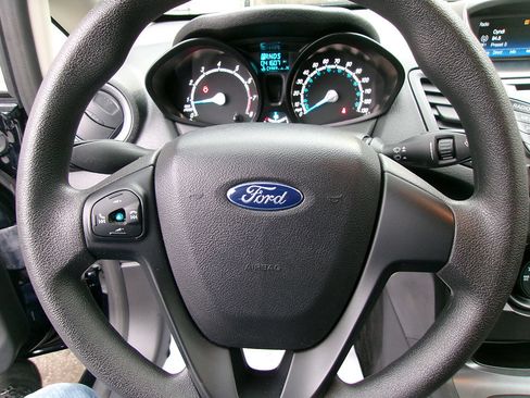 Used 2018 Ford Fiesta S FWD image 18