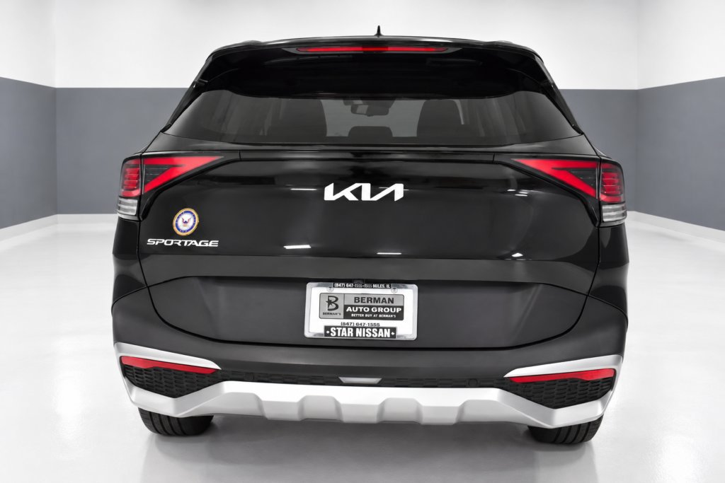 Used 2024 Kia Sportage LX FWD image 9