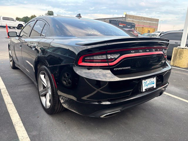 Used 2016 Dodge Charger R/T RWD image 12