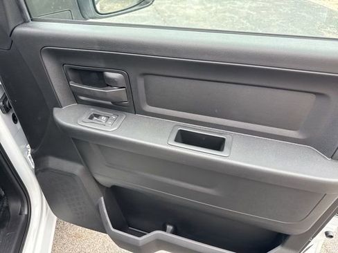 New 2026 RAM 3500 Tradesman AWD/4WD image 34