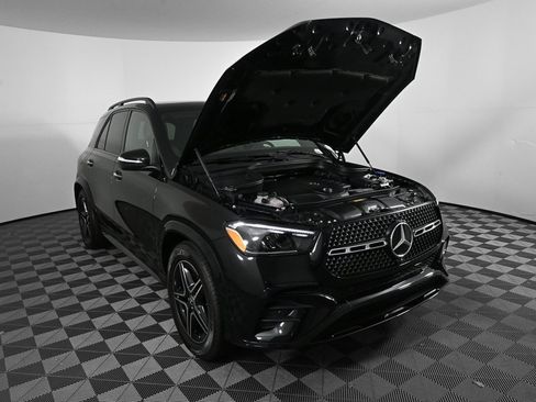Used 2025 Mercedes-Benz GLE 450 GLE 450 image 34