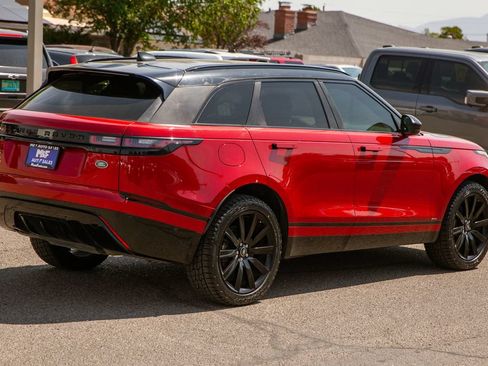 Used 2018 Land Rover Range Rover Velar R-Dynamic SE AWD/4WD image 5