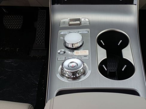 New 2026 Genesis GV70 2.5T Select image 14