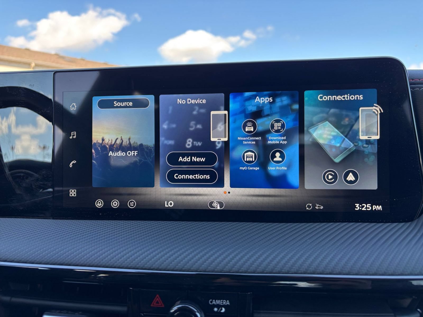 Used 2026 Nissan Kicks SR AWD/4WD image 19