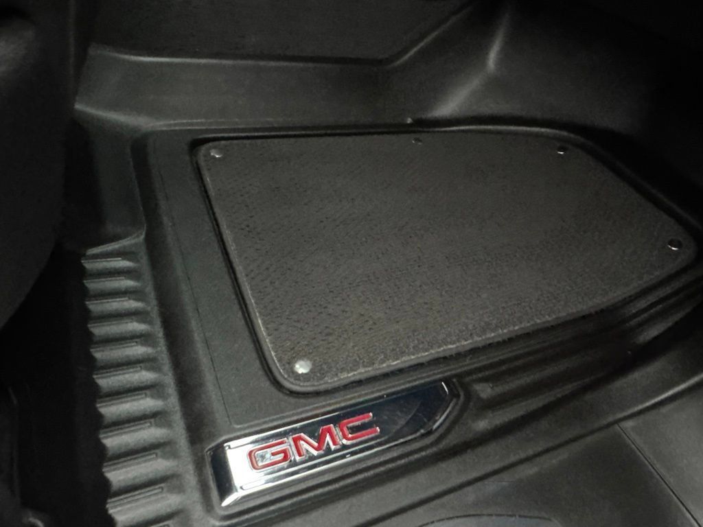 Used 2026 GMC Sierra 2500 AT4X w/ LPO, Black Badging Package AWD/4WD image 70