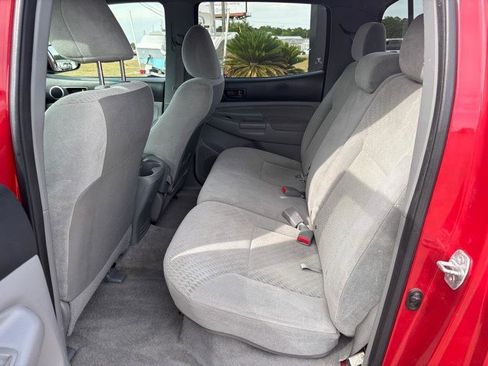 Used 2011 Toyota Tacoma PreRunner w/ SR5 Pkg #2 RWD image 14