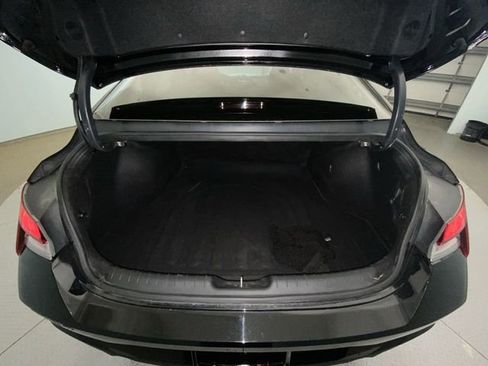 Used 2023 Hyundai Elantra SEL FWD image 22