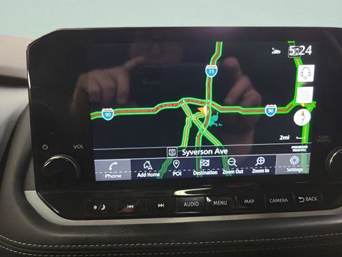 Used 2021 Nissan Rogue Platinum image 14