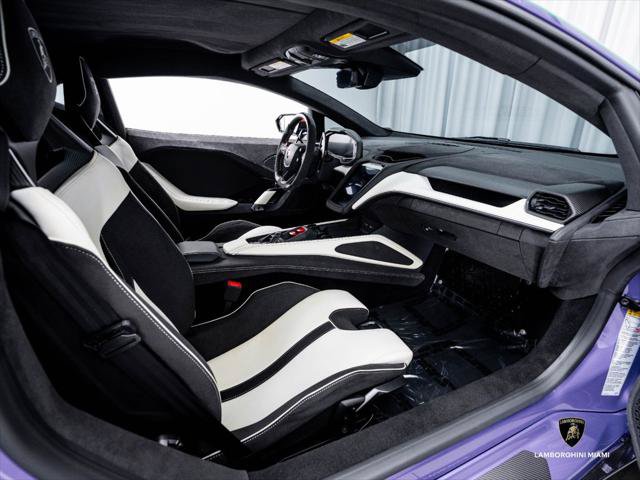 Used 2026 Lamborghini Temerario AWD/4WD image 44