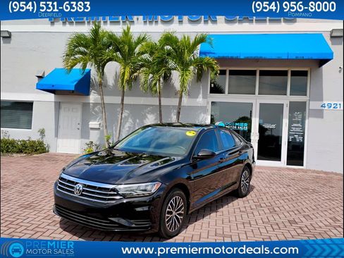 Used 2020 Volkswagen Jetta SE image 1