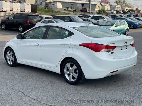 Used 2013 Hyundai Elantra GLS w/ Preferred Pkg image 5
