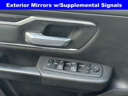 Used 2022 RAM 1500 Big Horn AWD/4WD image 18