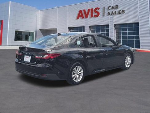 Used 2025 Toyota Camry LE FWD image 6