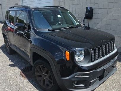 Used 2018 Jeep Renegade Altitude w/ UConnect 8.4 Nav Group