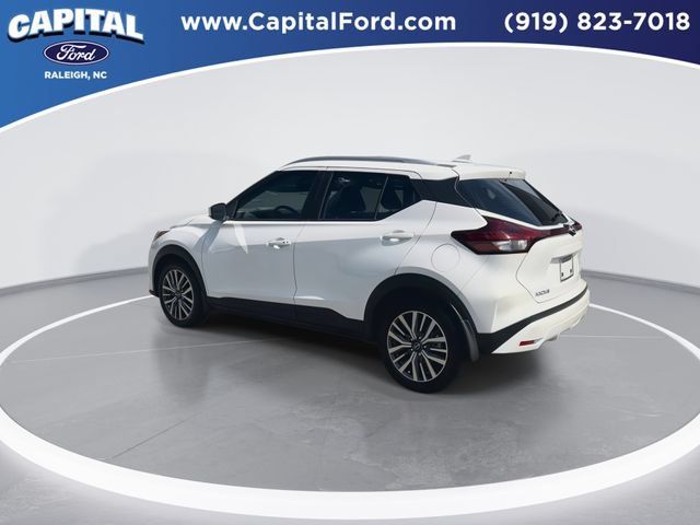 Used 2024 Nissan Kicks SV FWD image 6