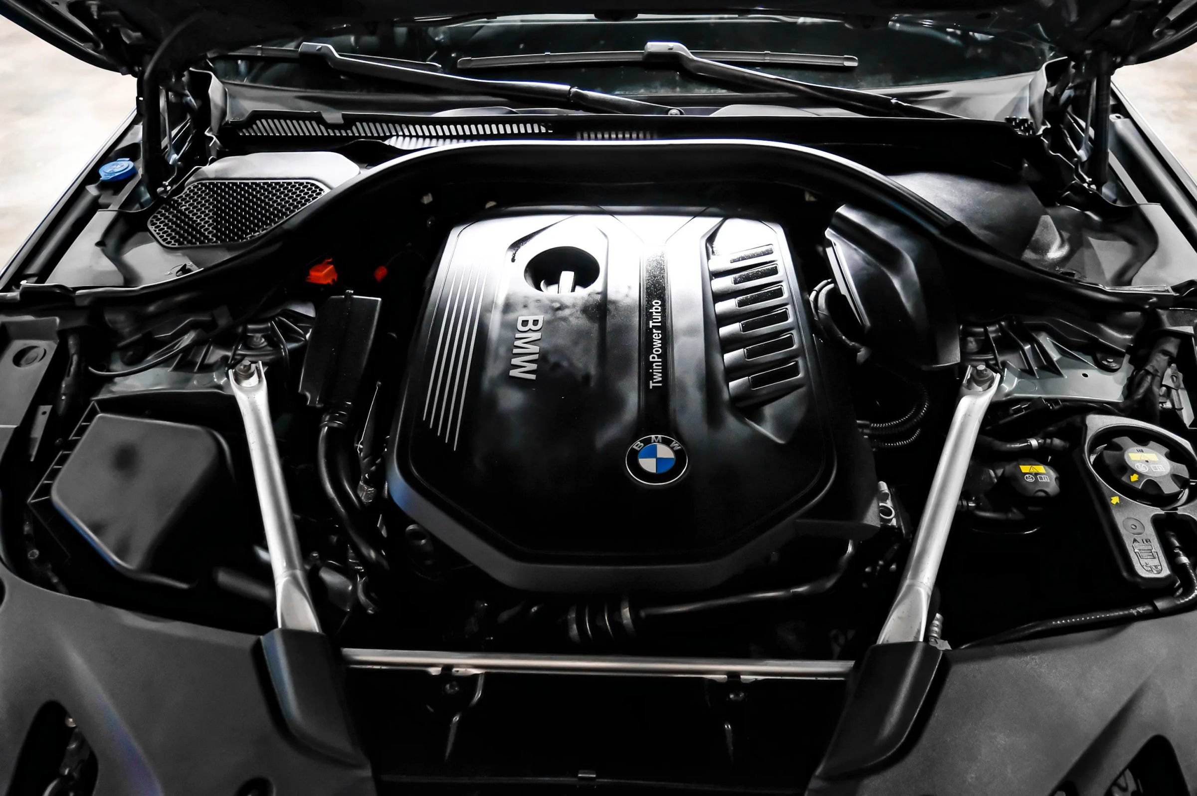 Used 2019 BMW 540i xDrive AWD/4WD image 51