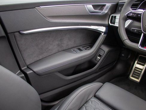 Used 2026 Audi RS 7 Performance AWD/4WD image 19