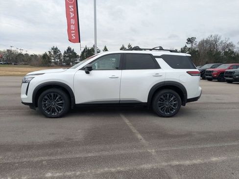 New 2026 Nissan Pathfinder SL AWD/4WD image 7