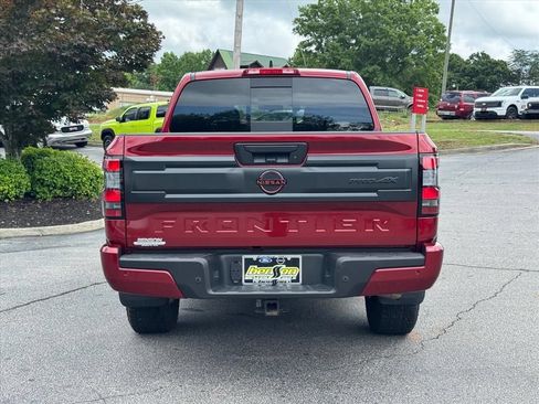 Certified 2025 Nissan Frontier PRO-4X AWD/4WD image 4