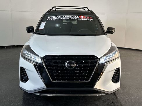 Used 2021 Nissan Kicks SR w/ Interior Electronics Package image 6