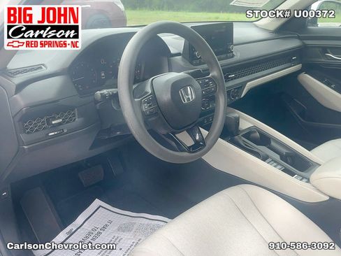 Used 2024 Honda Accord EX image 14