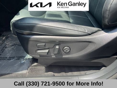 Certified 2024 Kia Telluride SX w/ Towing Package AWD/4WD image 29