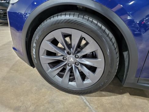 Used 2018 Tesla Model X 100D AWD/4WD image 42