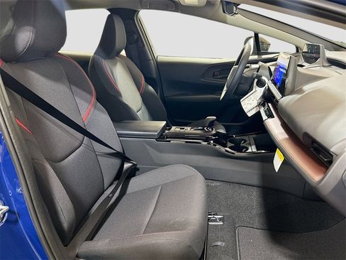 New 2026 Toyota Prius SE image 23