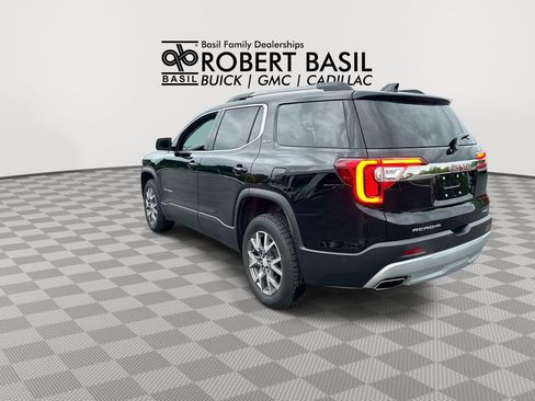 Used 2023 GMC Acadia SLT w/ Preferred Package AWD/4WD image 6