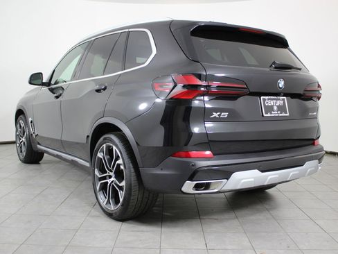 New 2026 BMW X5 xDrive40i image 3