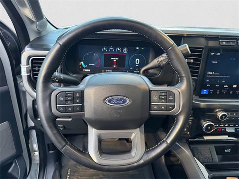 Used 2024 Ford F350 Lariat w/ Lariat Ultimate Package image 11