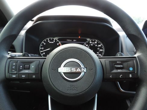 Certified 2023 Nissan Rogue SV FWD image 26