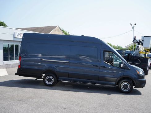 Used 2020 Ford Transit 250 148 High Roof Extended RWD image 7
