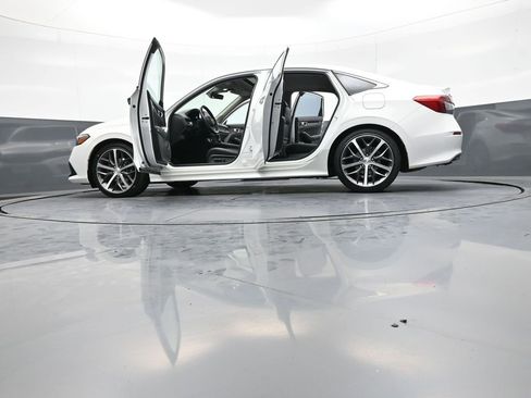 Used 2022 Honda Civic Touring image 49