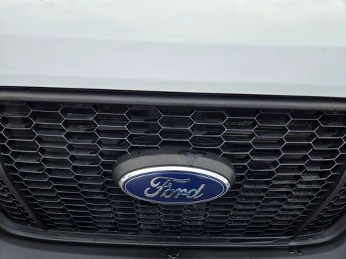 Used 2021 Ford Transit 250 Medium Roof image 17