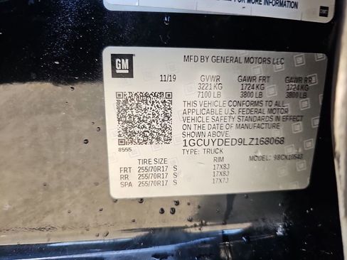 Used 2020 Chevrolet Silverado 1500 LT AWD/4WD image 36