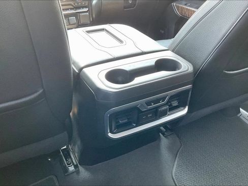 Used 2021 GMC Sierra 2500 Denali AWD/4WD image 14