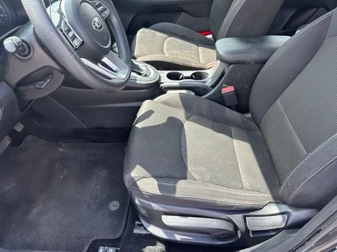 Used 2019 Kia Forte LXS FWD image 15