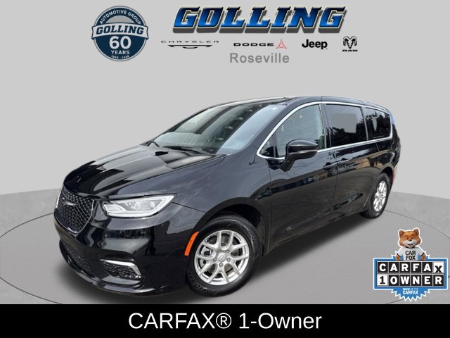 Used 2026 Chrysler Pacifica Select FWD 360° Tour