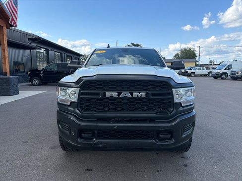 Used 2022 RAM 3500 Tradesman AWD/4WD image 2