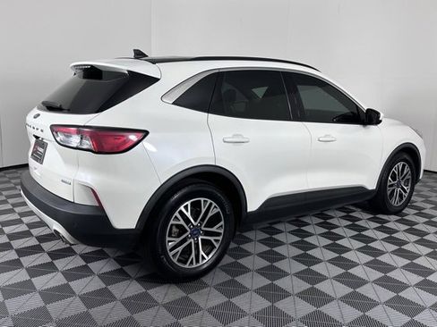 Used 2020 Ford Escape SEL image 8