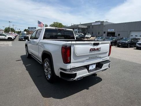 Used 2024 GMC Sierra 1500 Denali w/ Denali Reserve Package AWD/4WD image 5