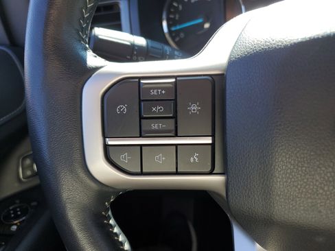 Used 2023 Ford Expedition Max XLT image 14