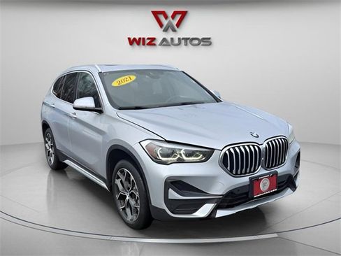 Used 2021 BMW X1 xDrive28i w/ Premium Package image 5