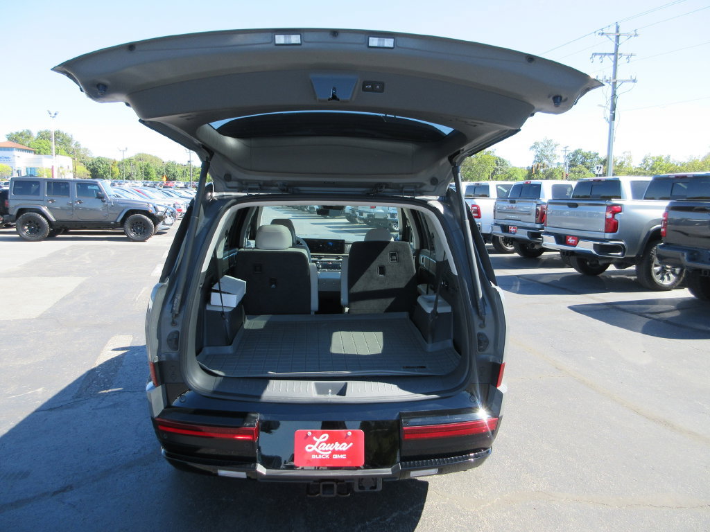 Used 2024 Hyundai Santa Fe Calligraphy AWD/4WD image 8