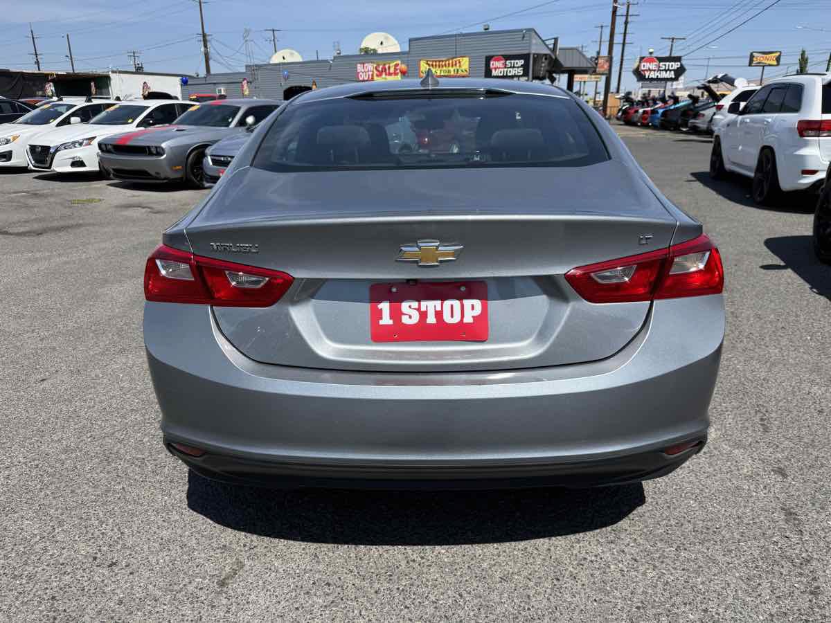 Used 2023 Chevrolet Malibu LT FWD image 4