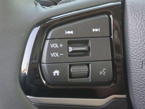 New 2026 Honda Odyssey Touring image 25