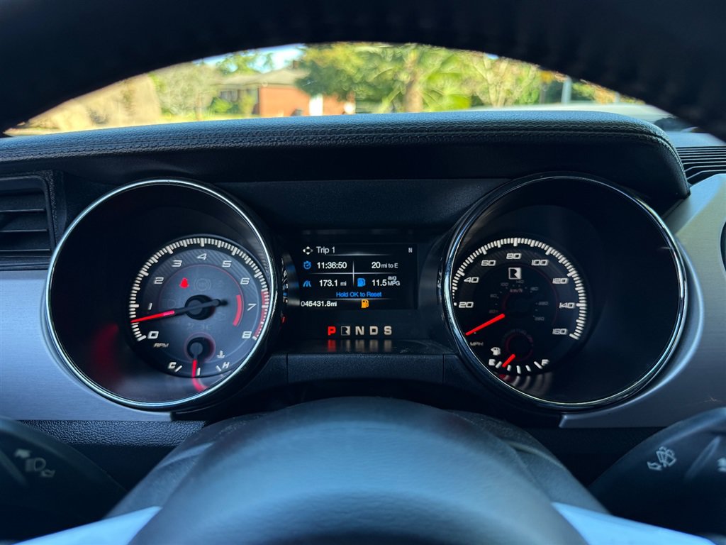 Used 2017 Ford Mustang GT Premium RWD image 41